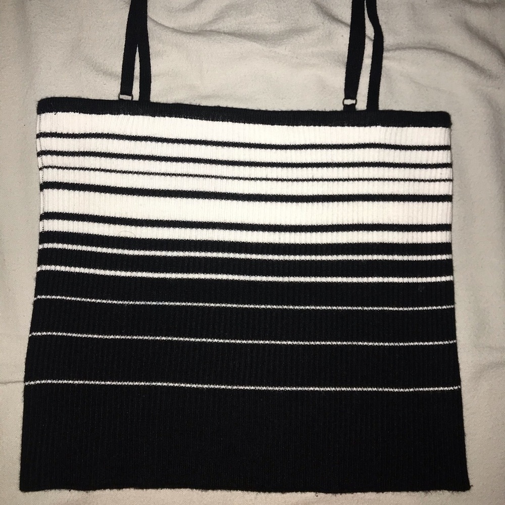 Black and white spaghetti strap ribbed tank top.